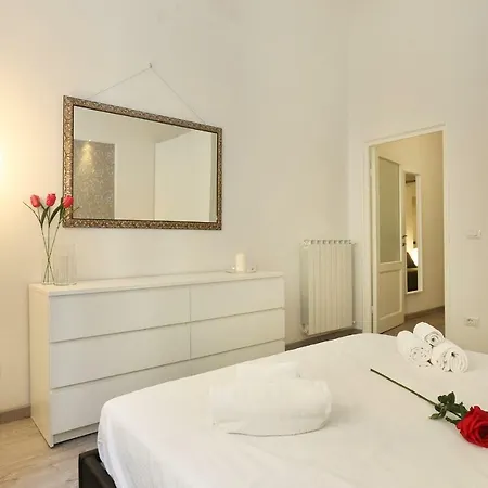 Cristina Apartment